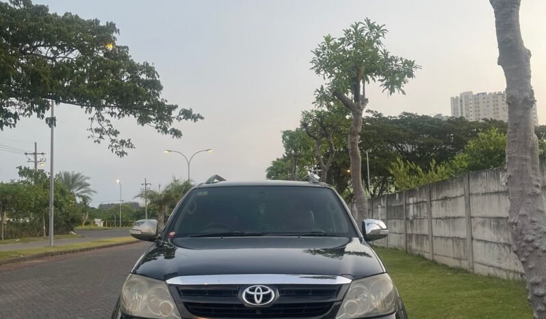 
								TOYOTA FORTUNER G M/TDIESEL 2008 full									