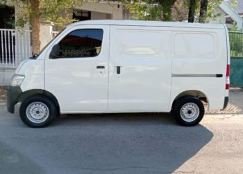 DAIHATSU GRAN MAX BLIND VAN 1.3 AC 2014