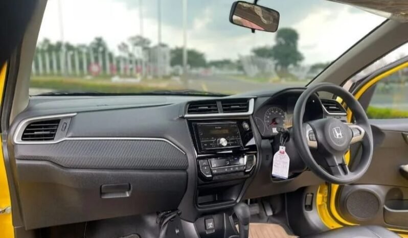 
								HONDA NEW BRIO 1.2 E SATYA A/T 2019 full									